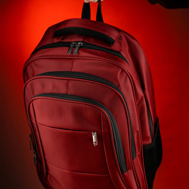 Mochila Roja Triángulo Estudio
